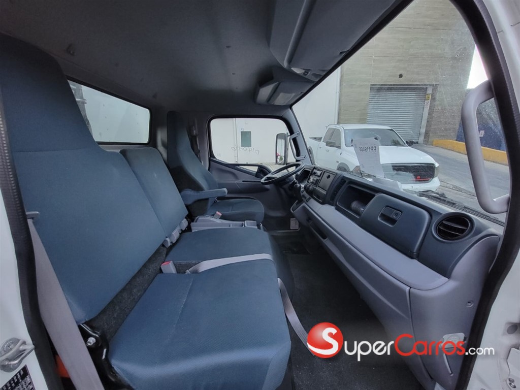 2017 Mitsubishi Motors Fuso — foto 6 / 7