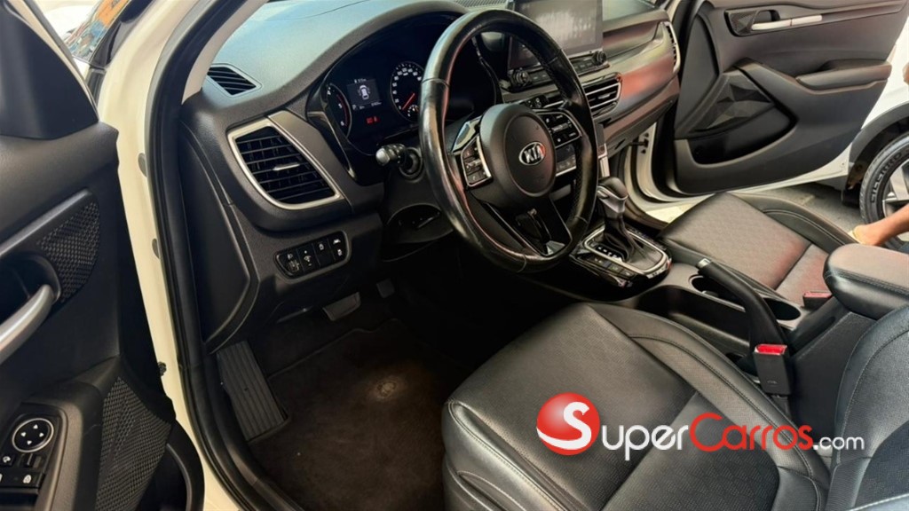 2022 Kia Seltos LX — foto 11 / 12