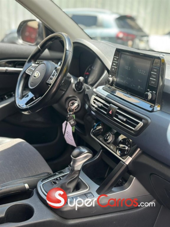 2021 Kia Seltos S Turbo — foto 11 / 12