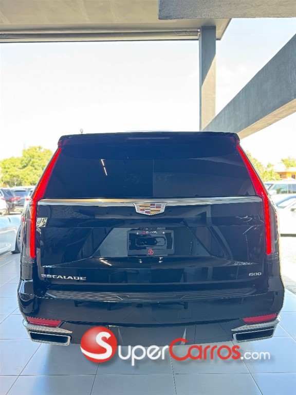 2021 Cadillac Escalade Premium Luxury — foto 4 / 12
