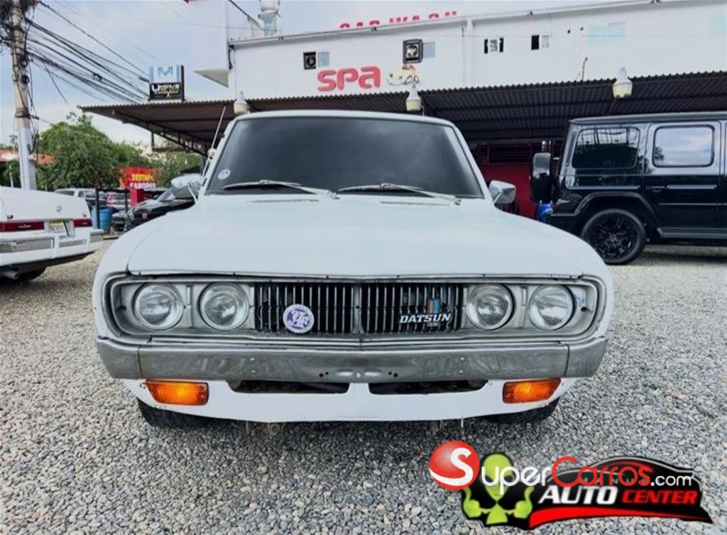 1976 Datsun U 620 — foto 6 / 12