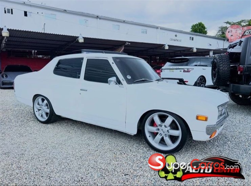 1976 Datsun U 620 — foto 10 / 12