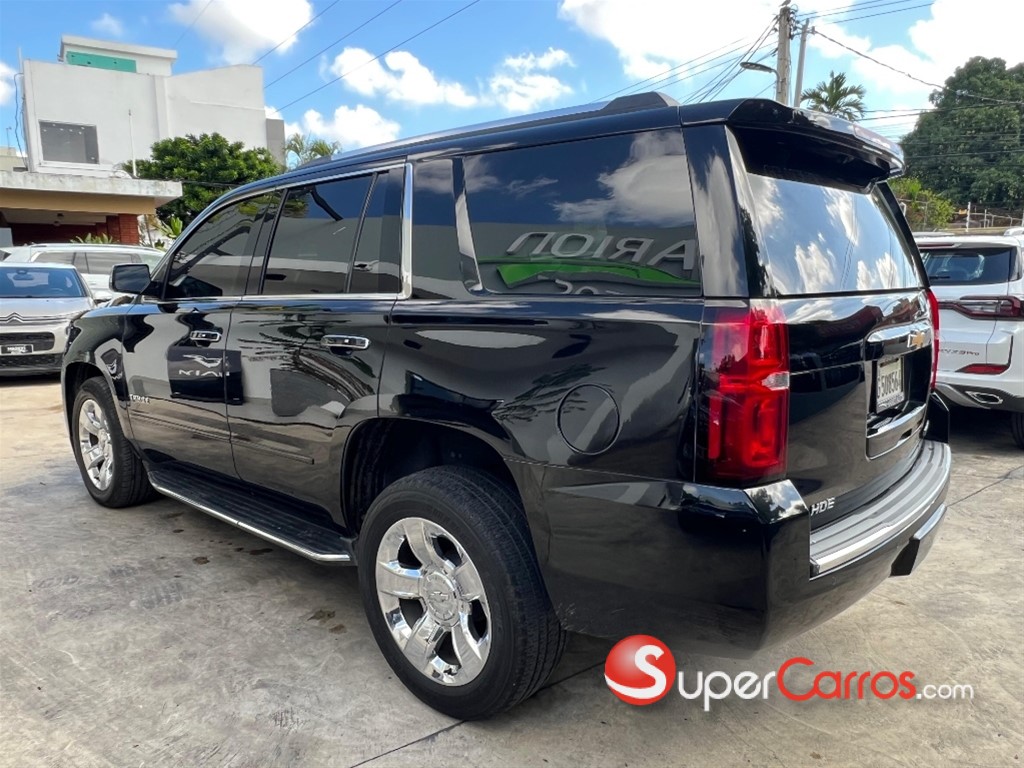 2020 Chevrolet Tahoe Premier — foto 6 / 12