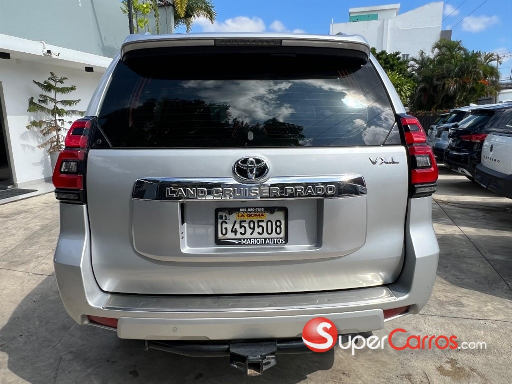 2019 Toyota Land Cruiser Prado VXL — foto 7 / 12