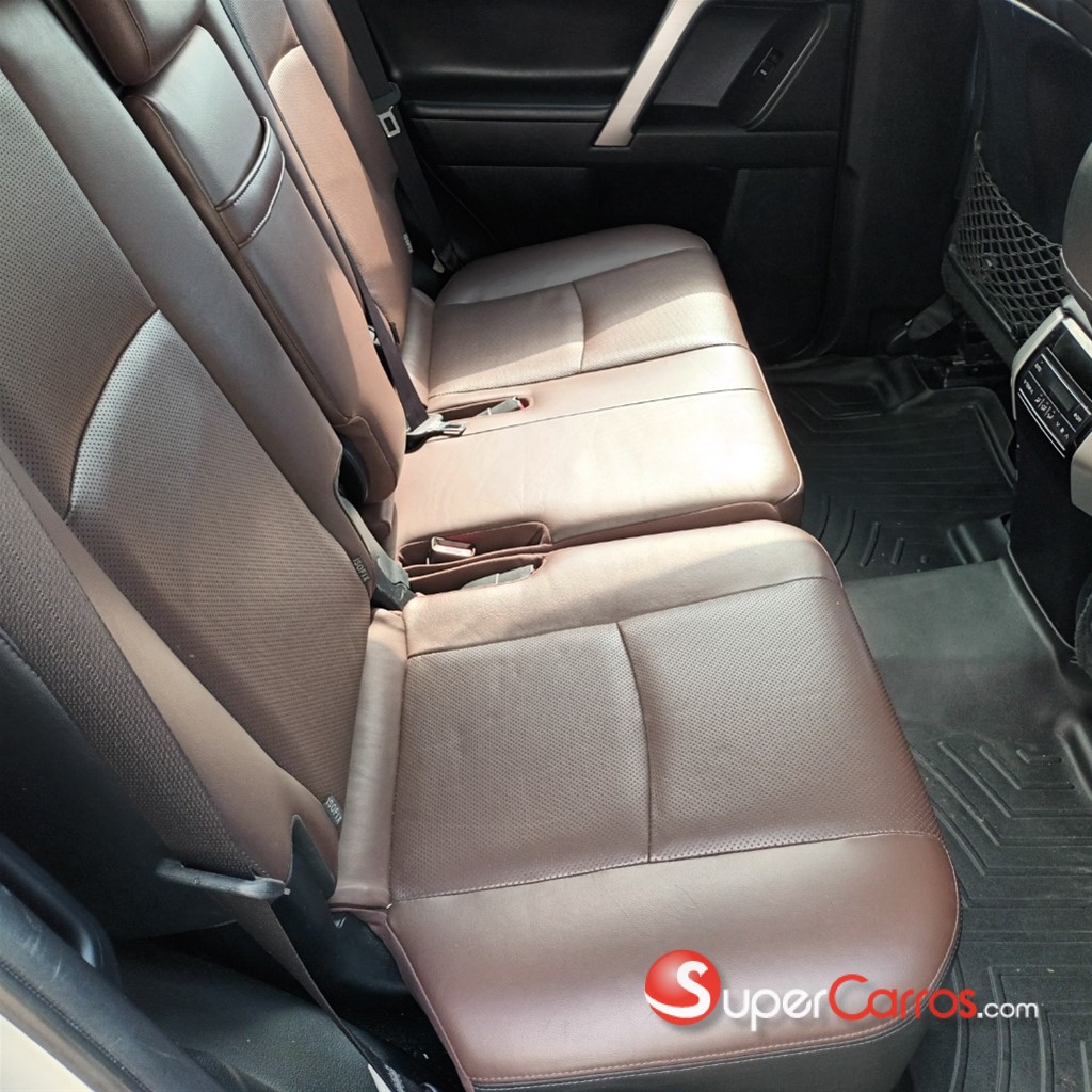 2019 Toyota Land Cruiser Prado VXL — foto 9 / 12