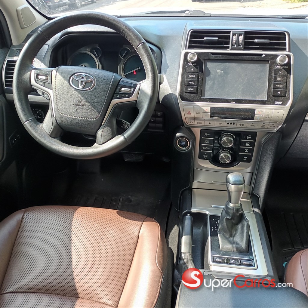 2019 Toyota Land Cruiser Prado VXL — foto 10 / 12