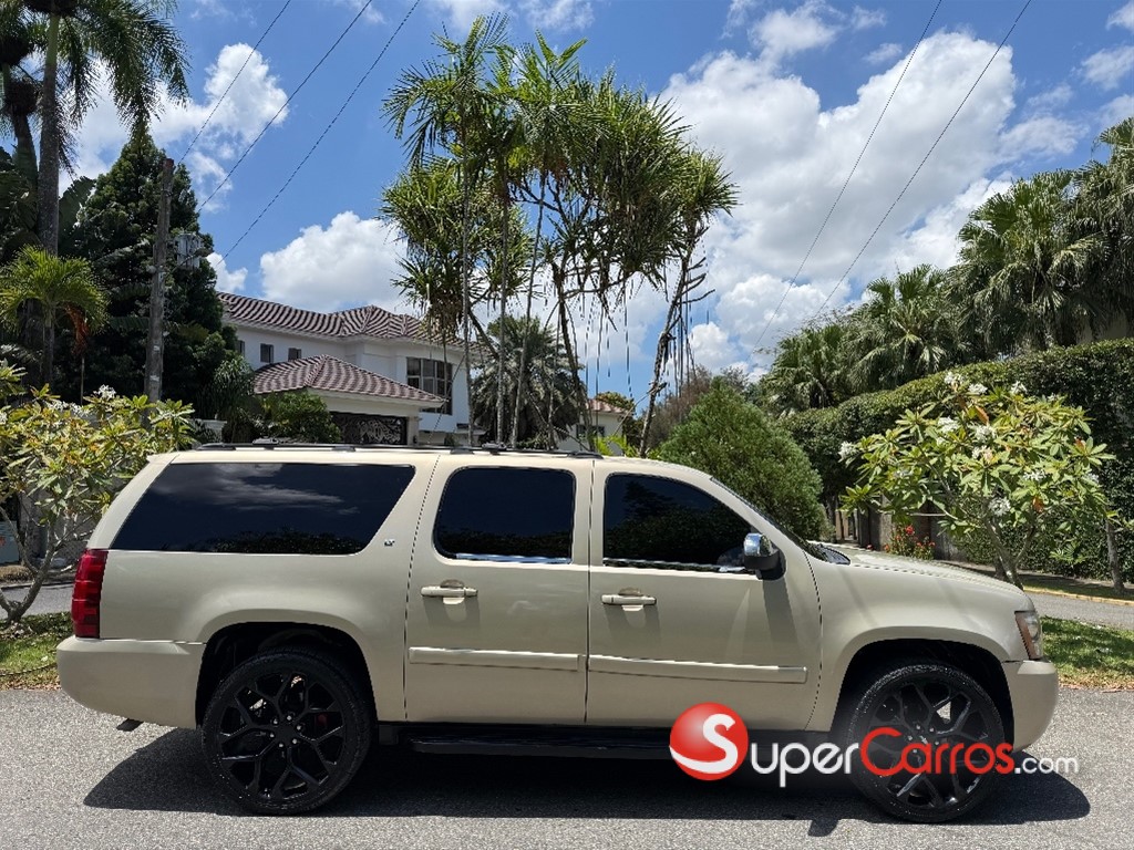 2007 Chevrolet Suburban LT — foto 4 / 12