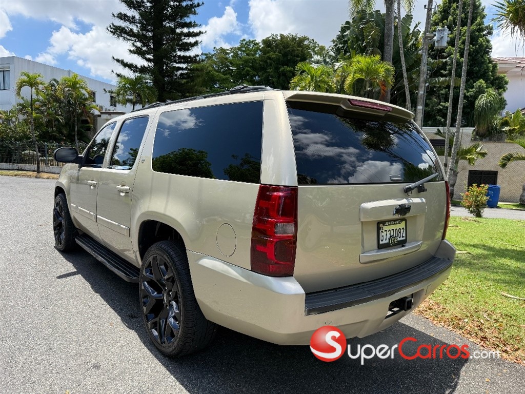 2007 Chevrolet Suburban LT — foto 5 / 12