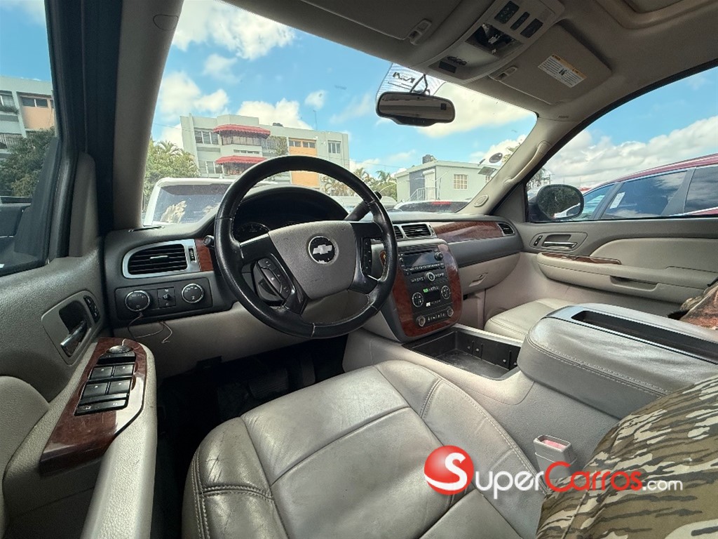 2007 Chevrolet Suburban LT — foto 7 / 12