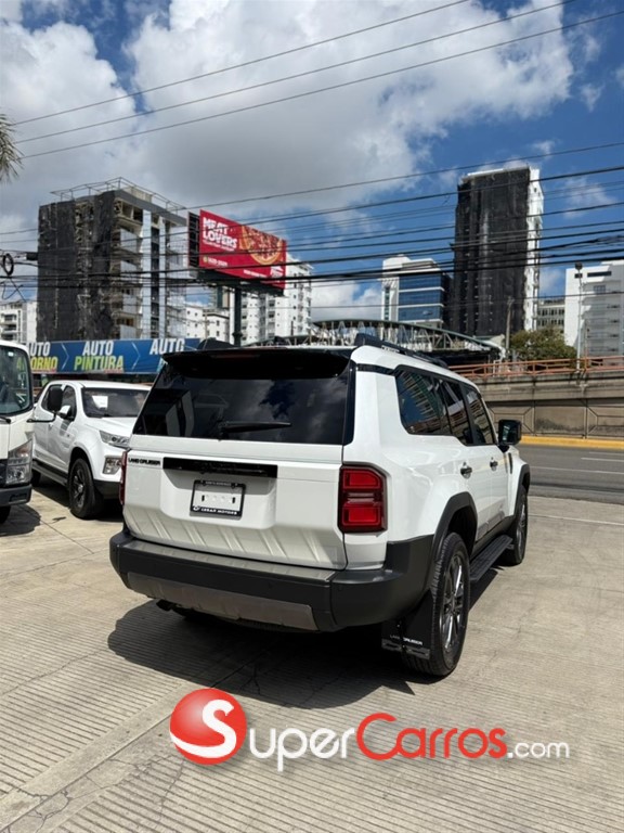 2026 Toyota Land Cruiser Prado Adventure — foto 5 / 8