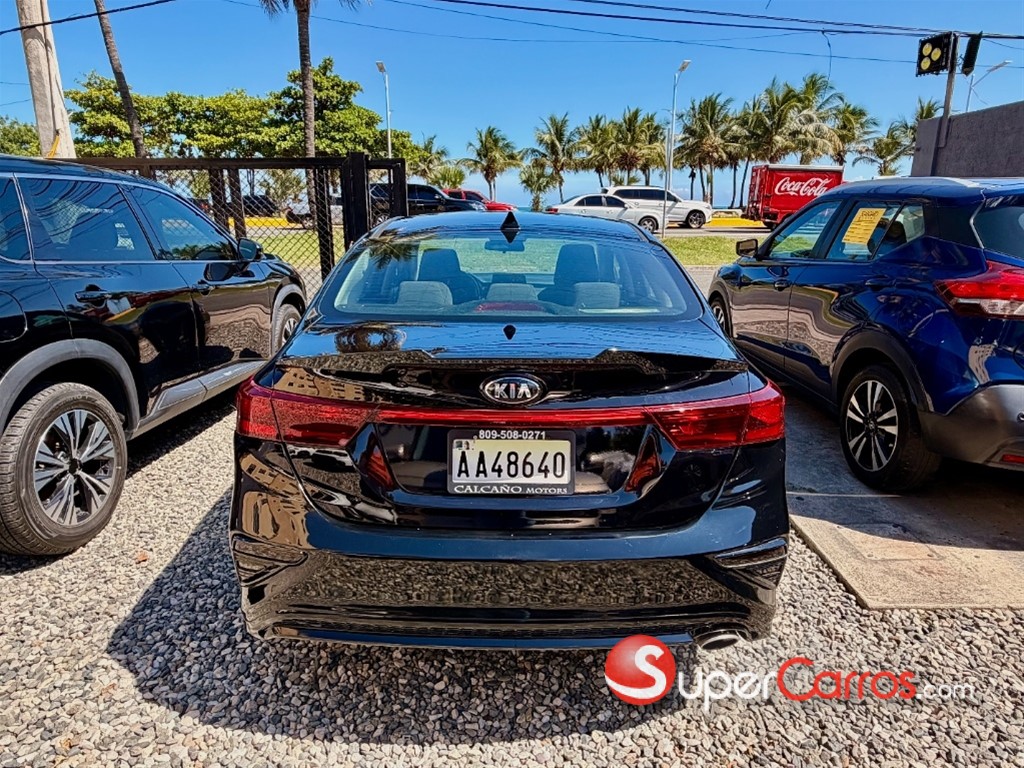 2020 Kia Forte LX — foto 5 / 10