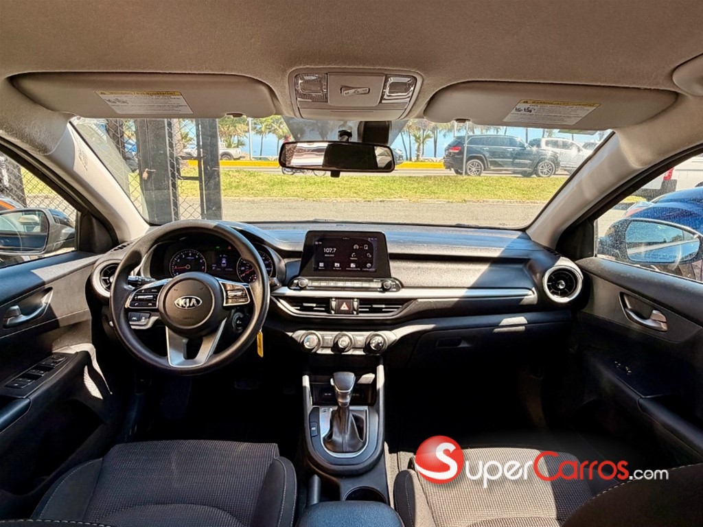 2020 Kia Forte LX — foto 9 / 10