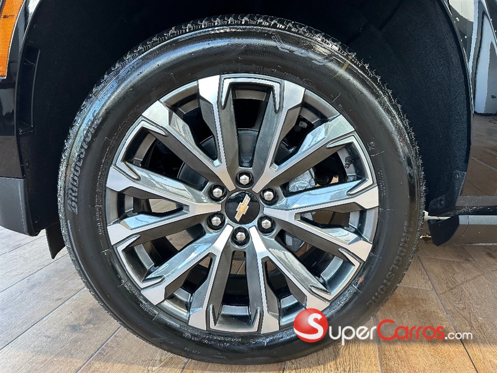 2026 Chevrolet Tahoe Highcountry — foto 4 / 12