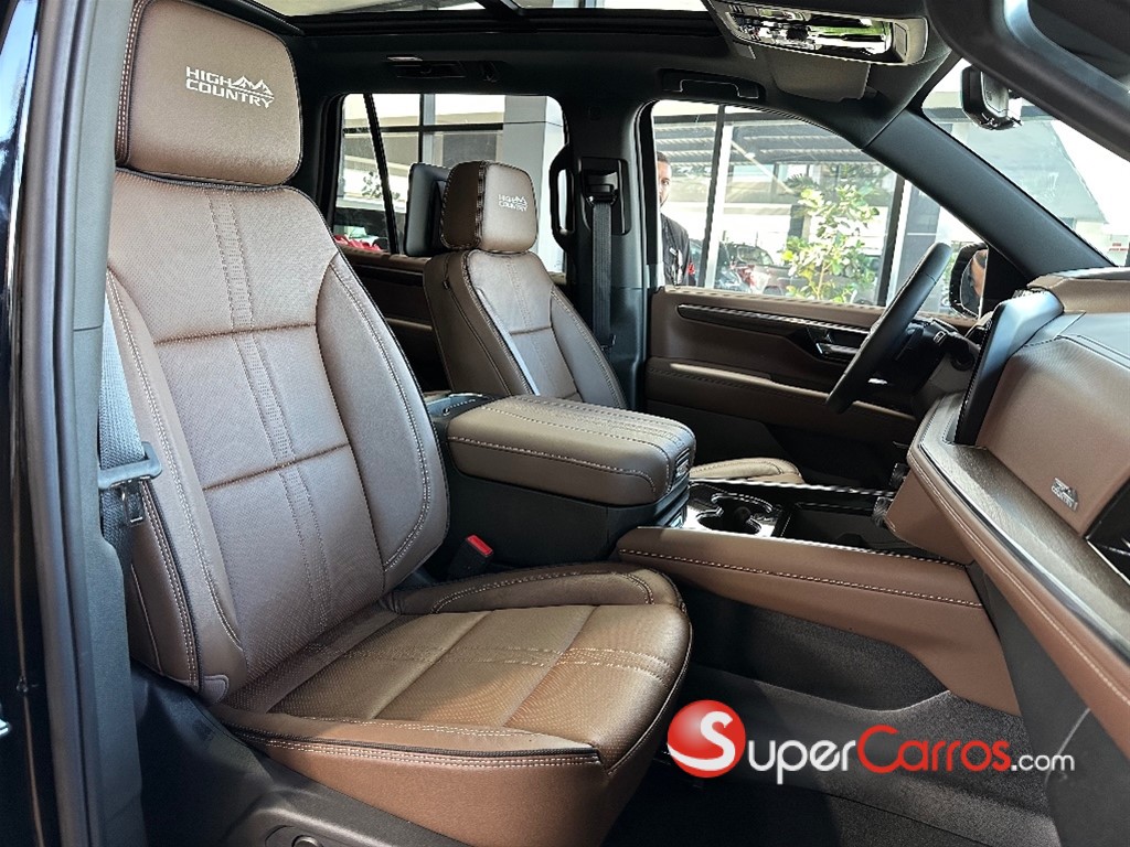 2026 Chevrolet Tahoe Highcountry — foto 7 / 12