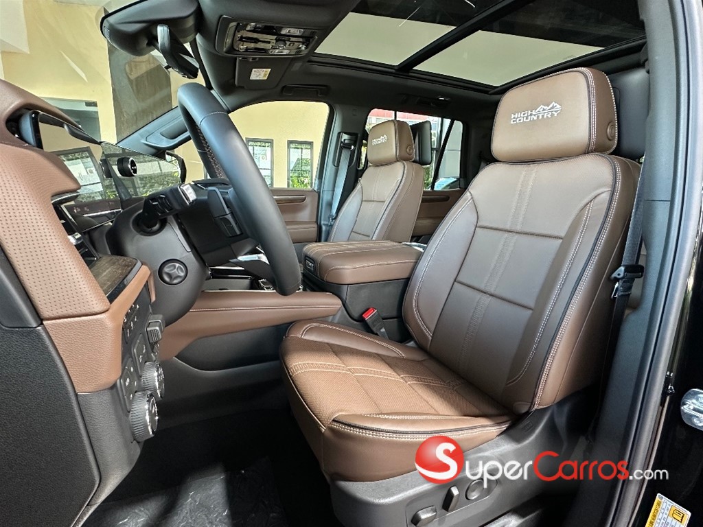 2026 Chevrolet Tahoe Highcountry — foto 8 / 12
