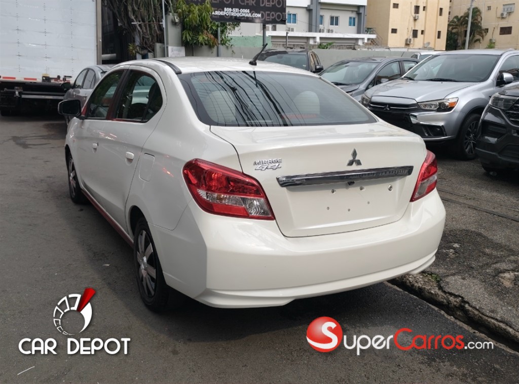 2020 Mitsubishi Motors Mirage G4 — foto 4 / 10
