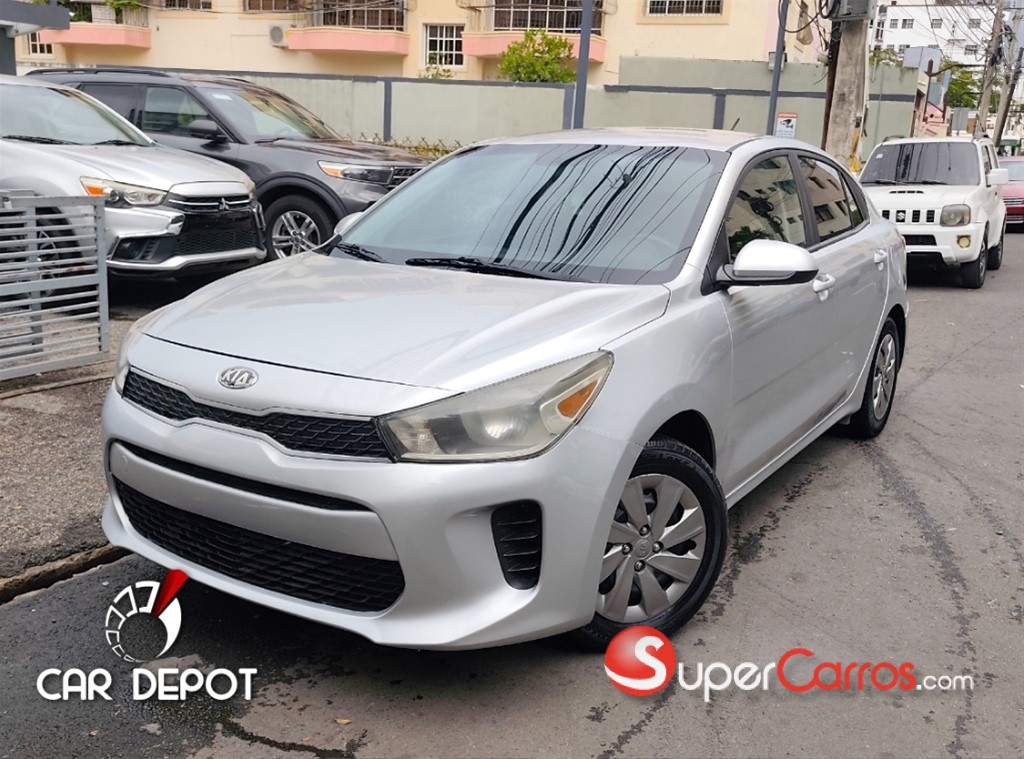 2020 Kia Rio LX — foto 2 / 9