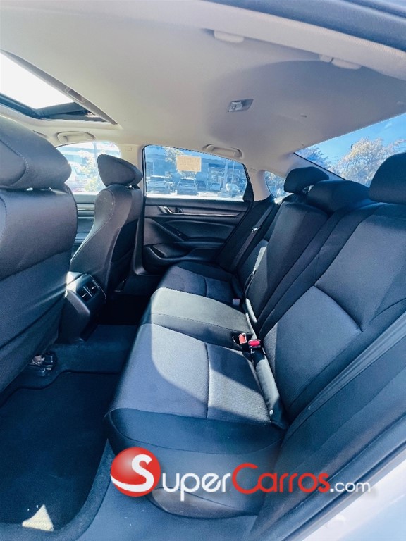 2020 Honda Accord Sport — foto 8 / 11