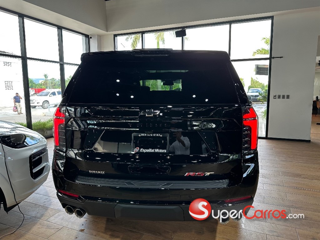 2026 Chevrolet Tahoe RST Duramax — foto 4 / 12