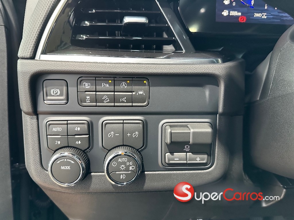 2026 Chevrolet Tahoe RST Duramax — foto 11 / 12