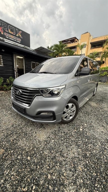 2019 Hyundai Starex