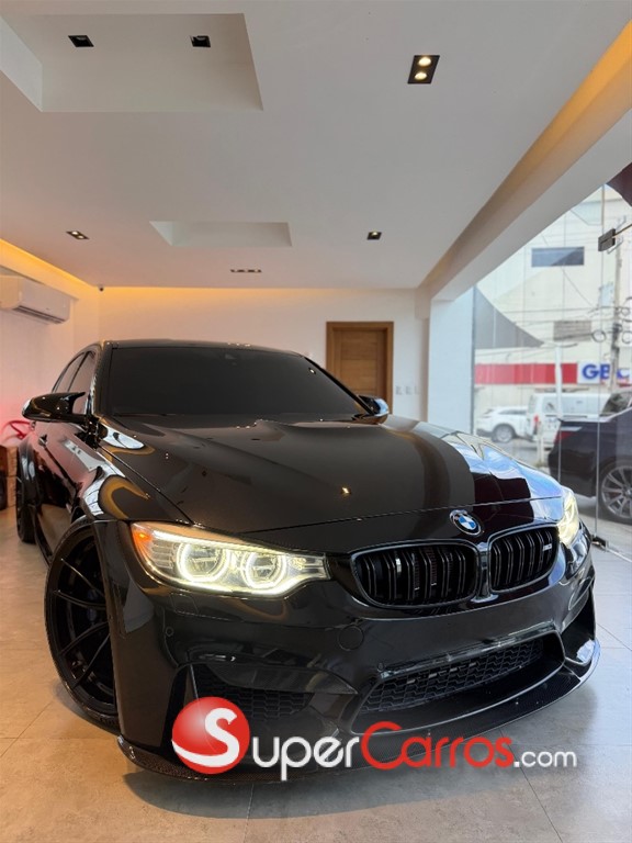 2016 BMW M 3 Competition — foto 4 / 9