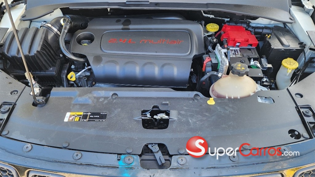 2020 Jeep Compass TrailHawk — foto 11 / 12