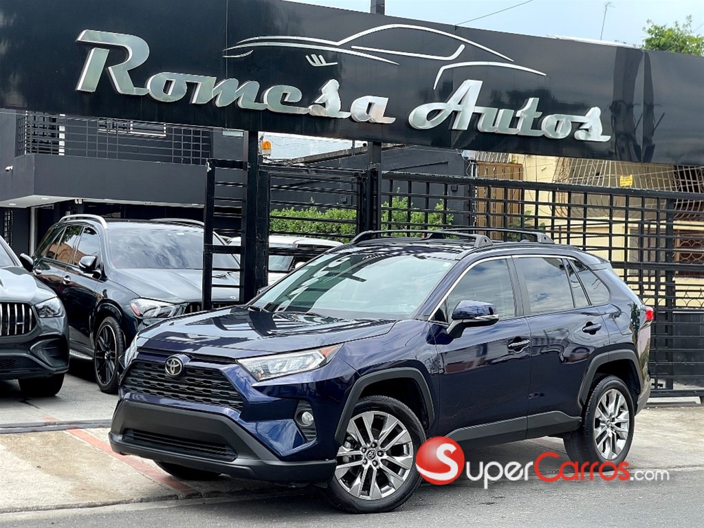 2021 Toyota RAV4 XLE Premium