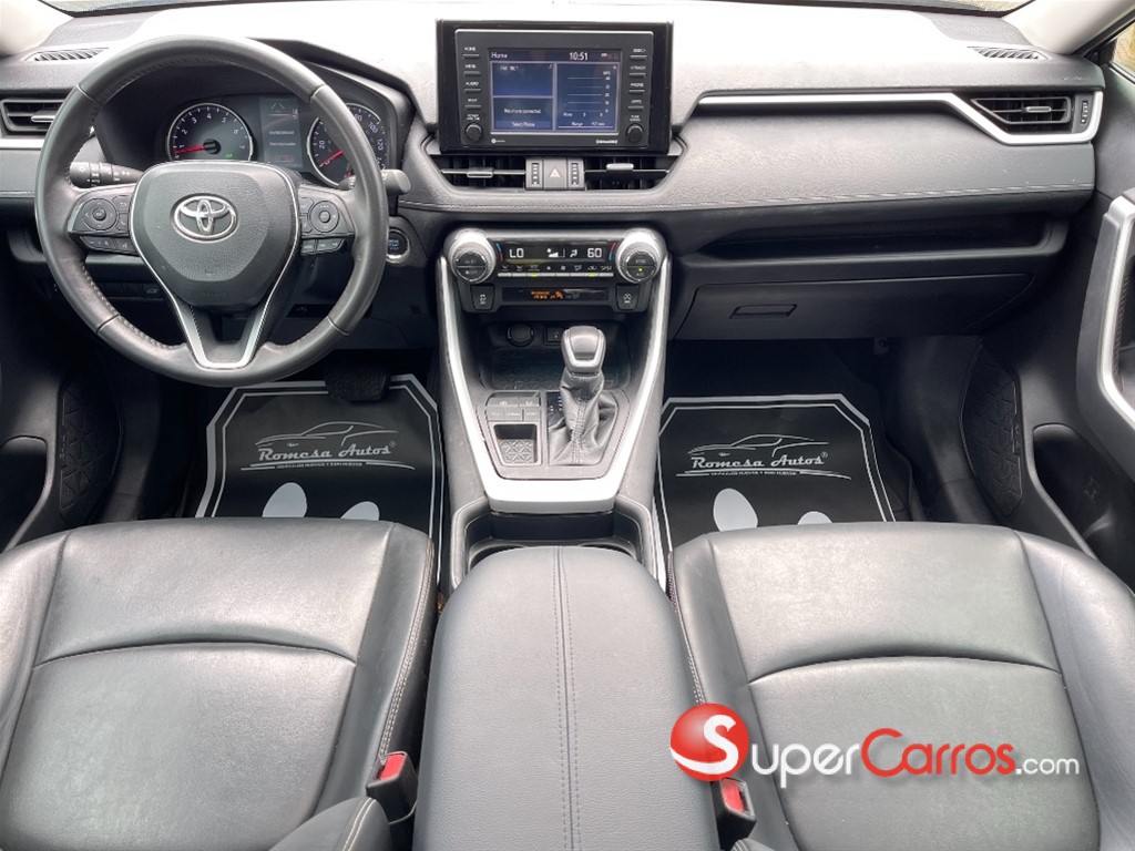 2021 Toyota RAV4 XLE Premium — foto 8 / 12