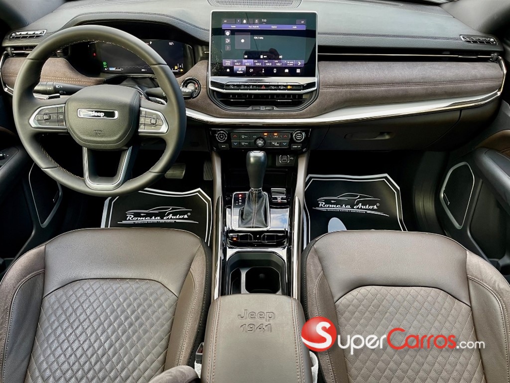 2024 Jeep Commander Overland — foto 6 / 12