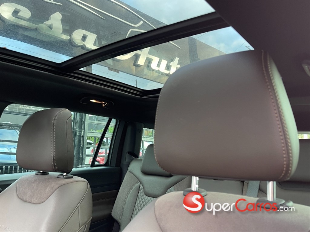 2024 Jeep Commander Overland — foto 7 / 12