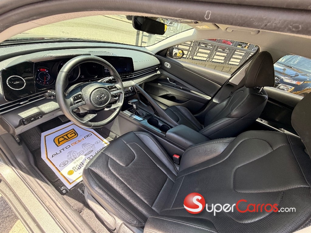 2021 Hyundai Avante LPI — foto 6 / 12