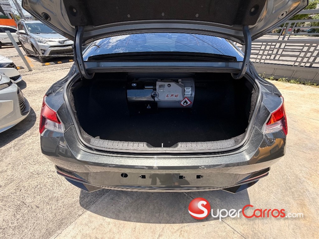 2021 Hyundai Avante LPI — foto 12 / 12