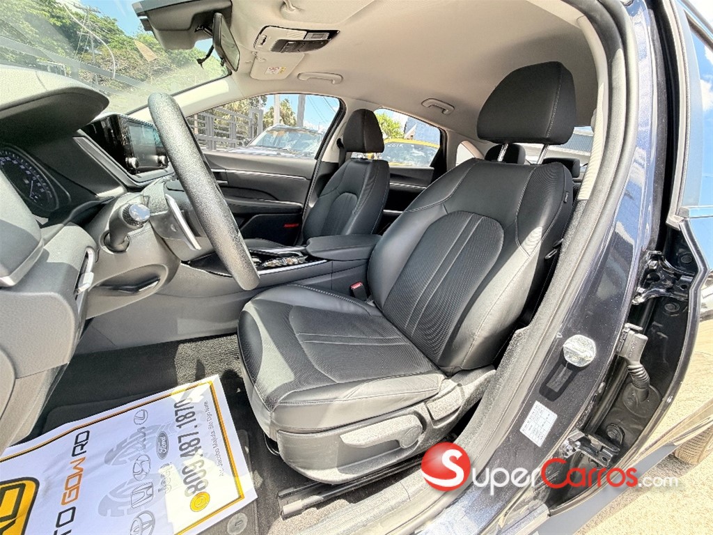 2021 Hyundai Sonata DN8 — foto 6 / 12