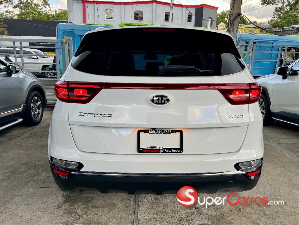 2020 Kia Sportage LX — foto 5 / 12