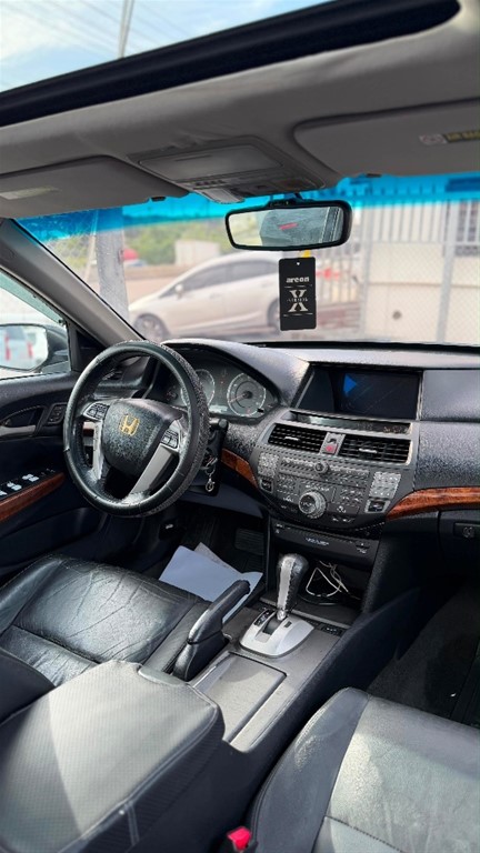 2011 Honda Accord EXL — foto 7 / 8