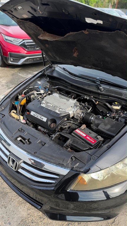 2011 Honda Accord EXL — foto 8 / 8