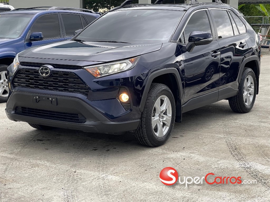 2021 Toyota RAV4 XLE — foto 3 / 11