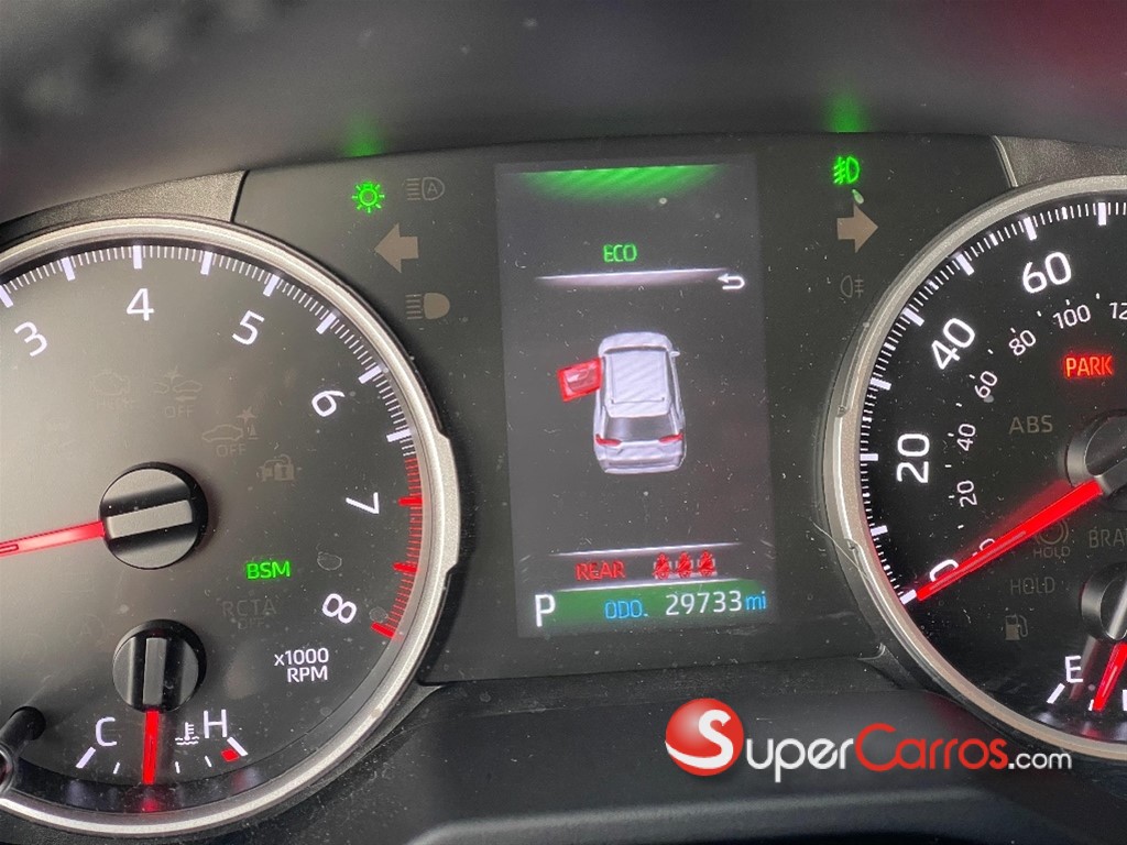 2021 Toyota RAV4 XLE — foto 6 / 11