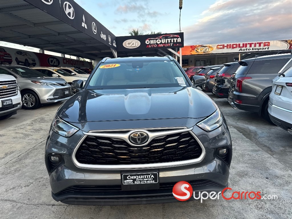 2021 Toyota Highlander — foto 2 / 12