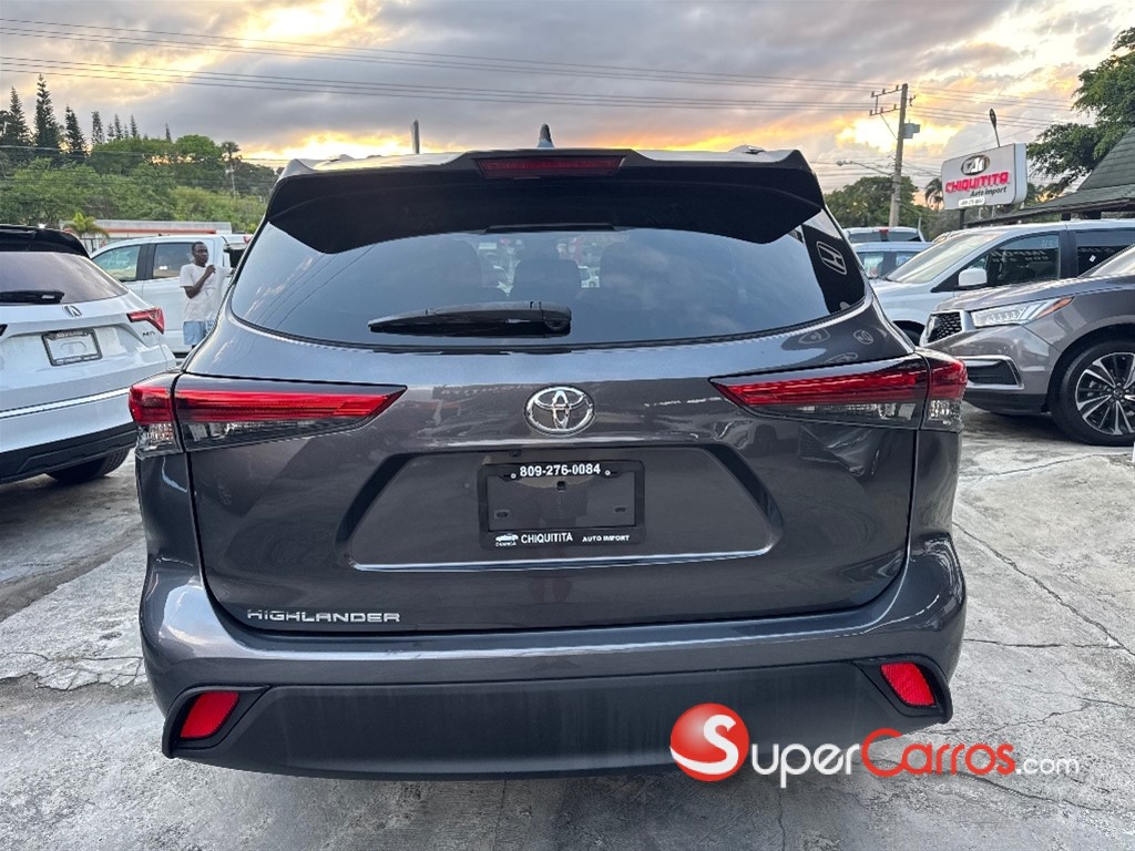 2021 Toyota Highlander — foto 8 / 12