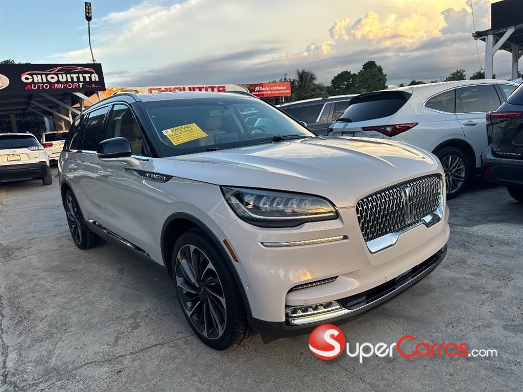 2021 Lincoln Aviator — foto 2 / 12