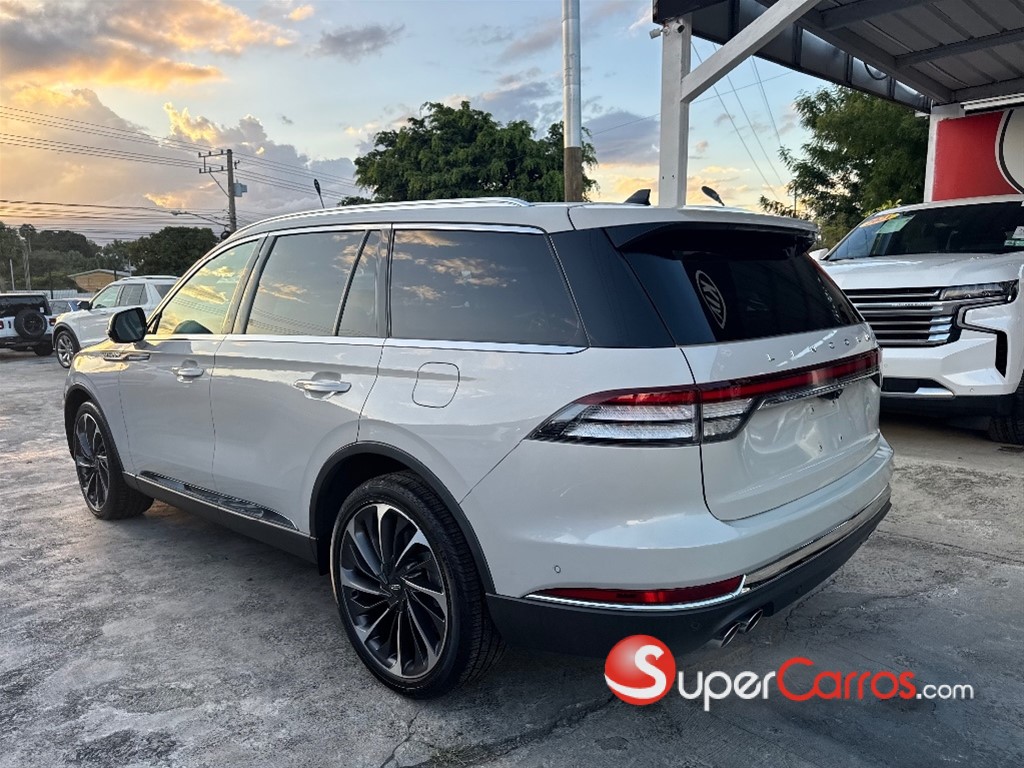2021 Lincoln Aviator — foto 3 / 12