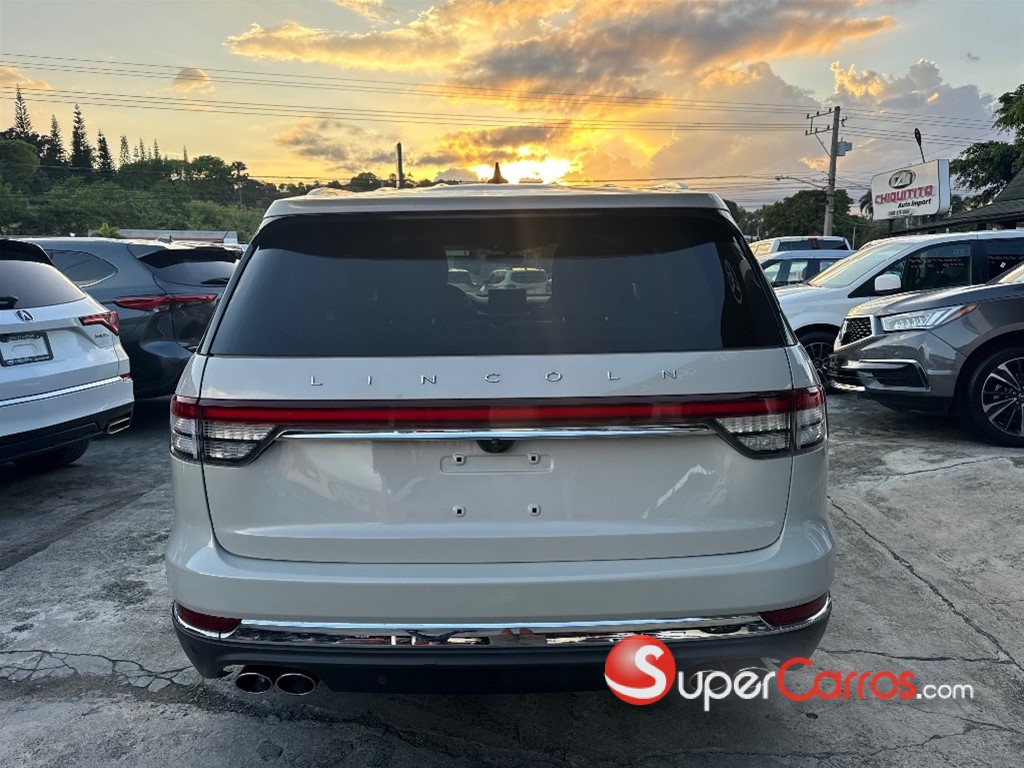 2021 Lincoln Aviator — foto 4 / 12