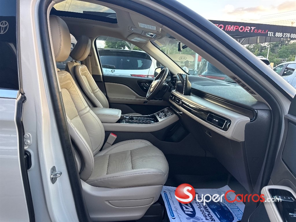 2021 Lincoln Aviator — foto 7 / 12