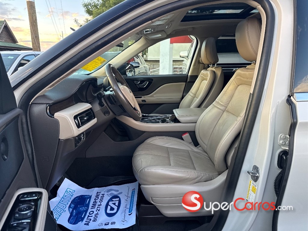 2021 Lincoln Aviator — foto 10 / 12
