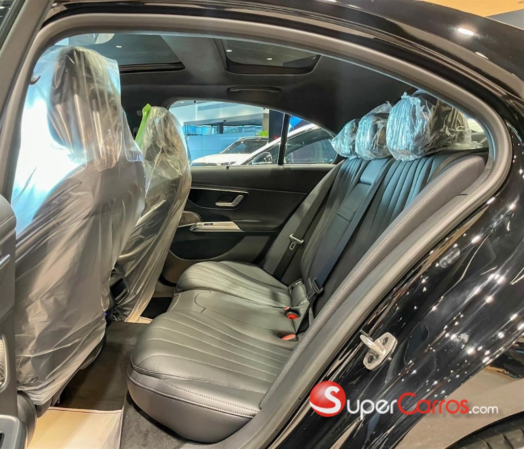 2026 Mercedes-Benz Clase E 450 4Matic — foto 6 / 12
