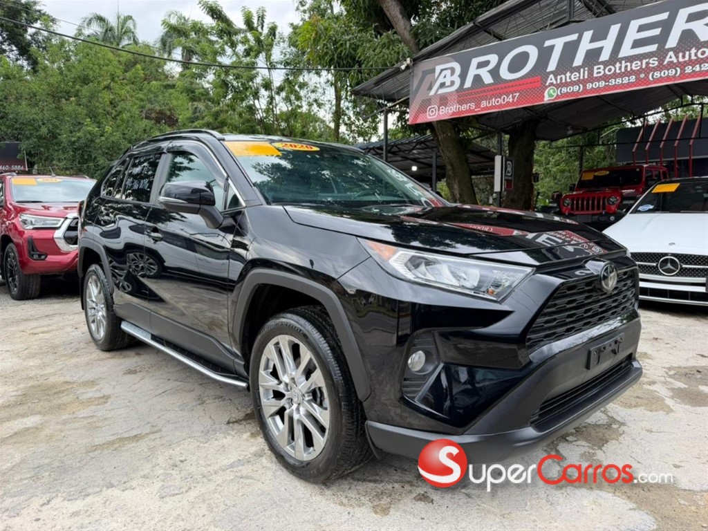 2020 Toyota RAV4 XLE