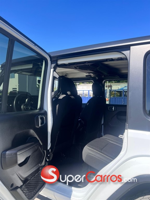 2021 Jeep Wrangler Unlimited — foto 8 / 9