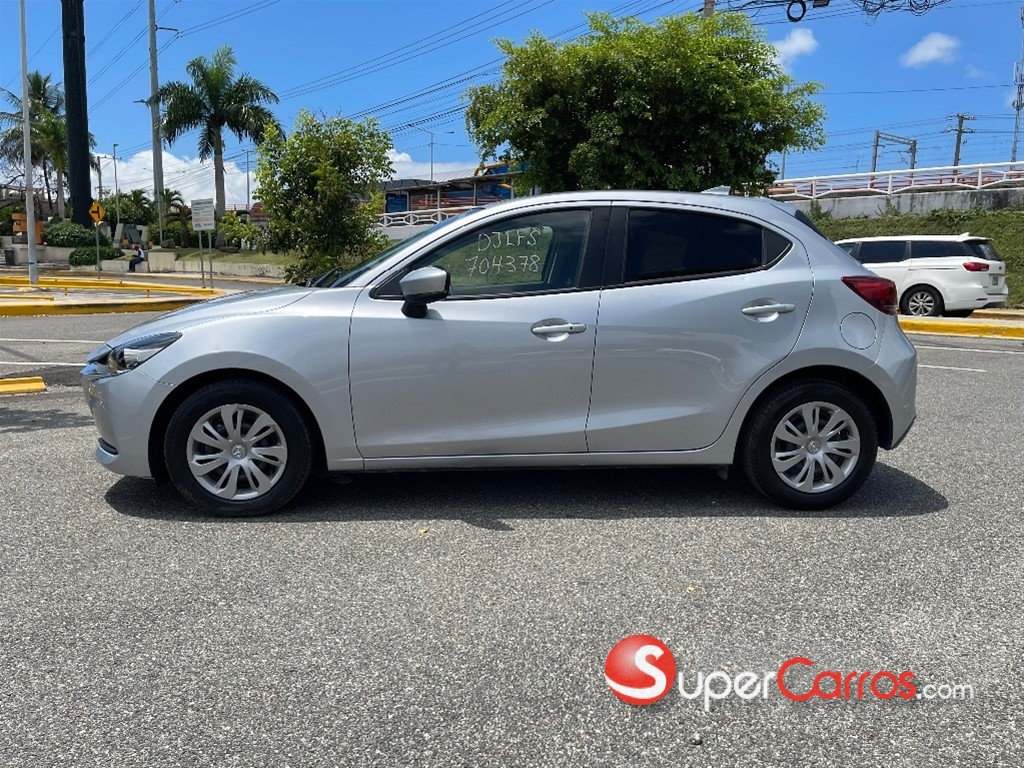 2020 Mazda 2 — foto 6 / 12